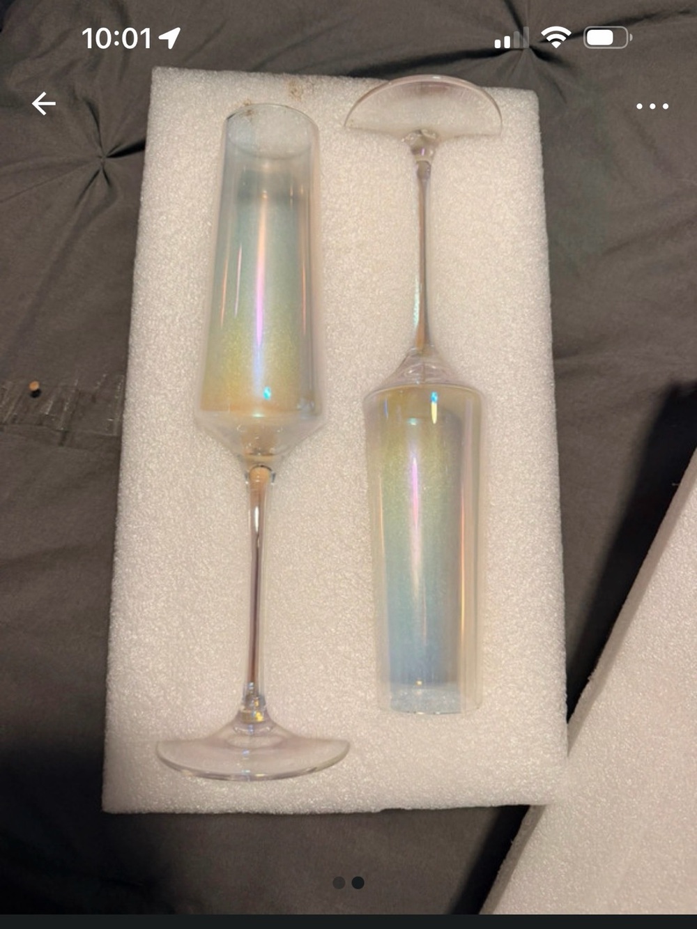 Iridescent Champagne Flutes - Elegant Pearl White Glassware